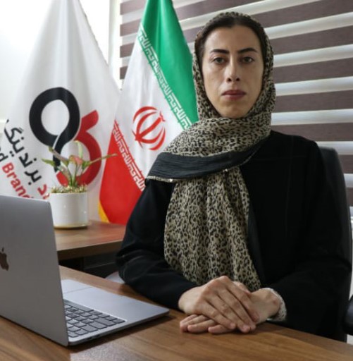 شفافه احمدی حصار